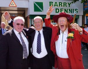 Racing and bookie legend Barry Dennis, who found fame on Channel 4 alongside John McCririck, dead aged 83