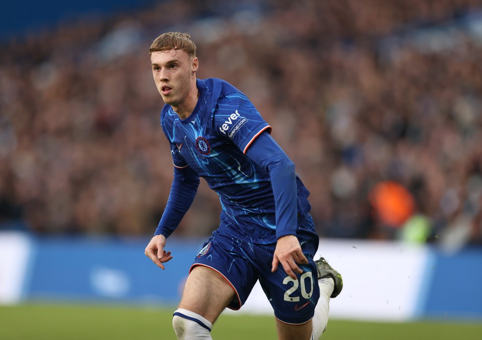 Chelsea star Cole Palmer arrives at training in Royal Mail van after getting lift from local postie