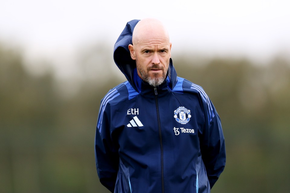 Erik ten Hag facing Man Utd D-Day as club legend Paul Scholes claims ‘control freak’ coach didn’t want £36.5m transfer