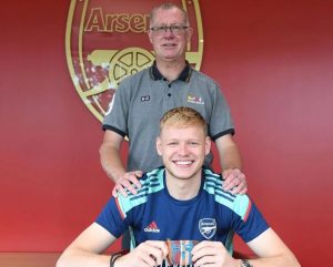 Aaron Ramsdale’s dad risks Arsenal fans’ wrath as he returns to X after a month to post five-word tweet