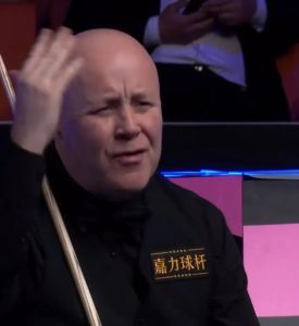 Four-time world snooker champ reacts with fury as he has to wait for second successive day in bid to end trophy drought