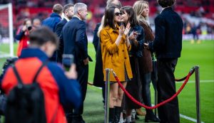 ‘Olivia Rodrigo, you traitor’, say Chelsea fans after singer paraded around Old Trafford pitch for Man Utd clash