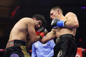 Gilberto Ramirez outboxes bloodied Chris Billam-Smith to earn unanimous decision win over brave Brit