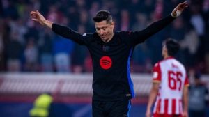 Lewandowski double powers Barcelona to 5-2 win over Red Star Belgrade