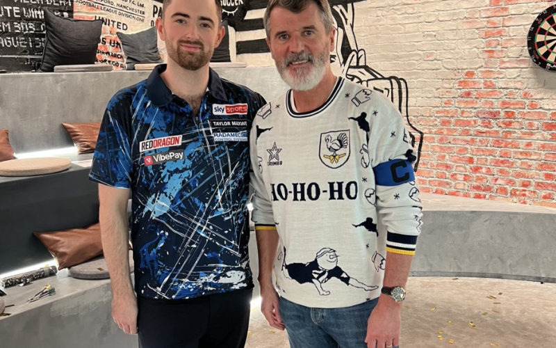 Roy Keane snubs Man Utd by choosing Christmas jumper of rival Premier League club in pic with darts star Luke Humphries