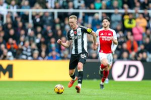 Sean Longstaff hints at shock Newcastle transfer exit as academy graduate, 27, admits ‘I want to be valued’