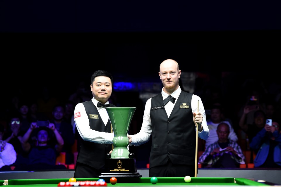 Ding Junhui beats Chris Wakelin 10-7 in snooker’s International Championship final to pip ex-Asda driver to £175k prize