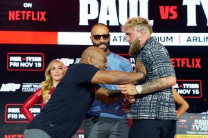 Who else is on the Jake Paul vs Mike Tyson undercard? All fight on huge Netflix bill