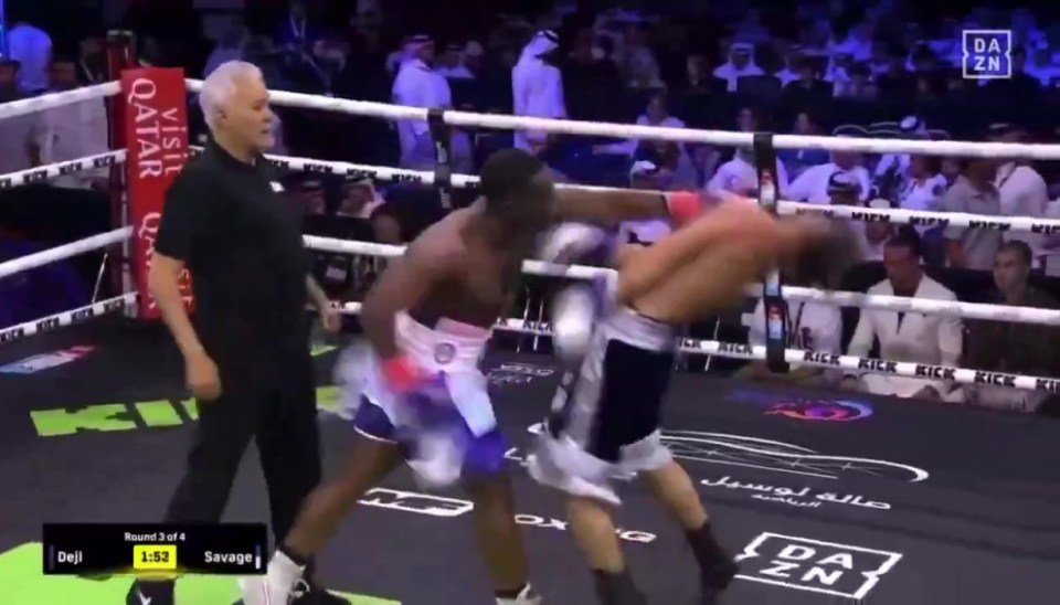 Fans claim Deji’s win over Dawood Savage was ‘RIGGED’ after ’embarrassing’ end to Misfits bout