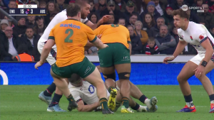 England star Tom Curry forced off after ‘getting floored’ after 22 minutes with horror knee to the head by Aussie rival