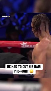 Watch boxer Austin DeAnda get haircut MID-FIGHT after hilarious row with cornerman who insisted ‘I’m not a barber’