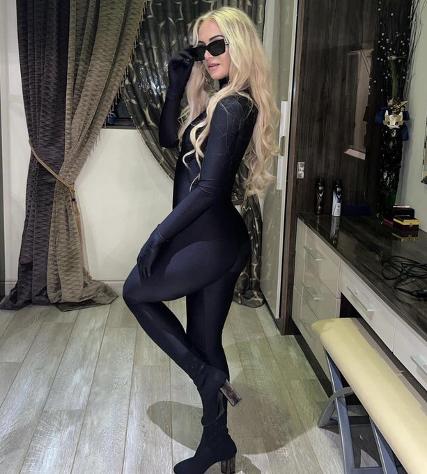 Alisha Lehmann stuns in tight black Halloween outfit… but fans left baffled as she tags Cristiano Ronaldo in picture