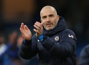 Chelsea are bang in the title-race if they beat Tottenham… they’ll be praying Spurs fans are booing Postecoglou again