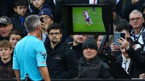 Referees to announce VAR decisions during Carabao Cup semi-finals