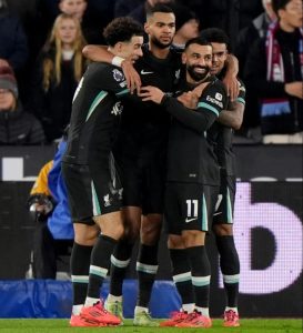 West Ham 0 Liverpool 5: Salah scores 20th goal of season as Reds dismantle hapless Hammers to pile pressure on Lopetegui