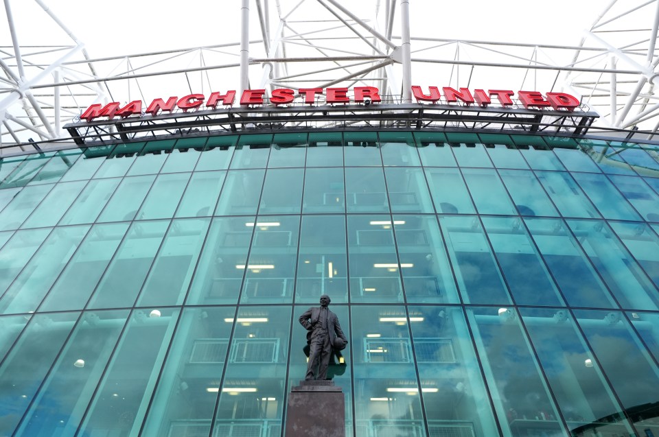 Man Utd Cup clash halted after 27 minutes due to medical emergency in stands