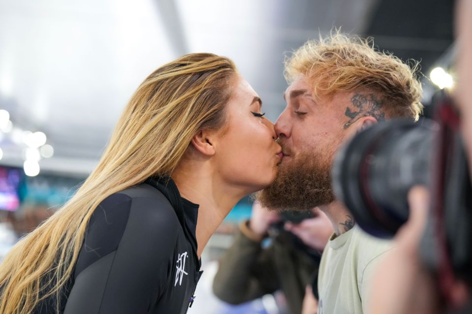 Jake Paul’s glamorous girlfriend becomes champion of her own sport as boxer kisses her after she wins title