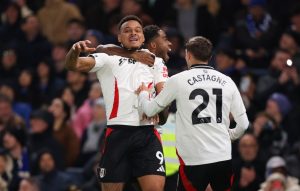 Chelsea 1 Fulham 2: Muniz scores dramatic injury-time winner to end 45-year Stamford Bridge hoodoo