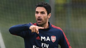 Arteta challenges Arsenal to hunt own Liverpool in title race