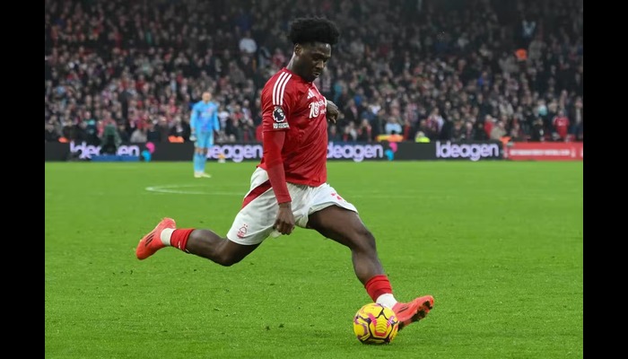 Man City considering January move for Ola Aina