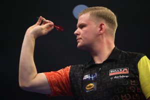 Fans feel for darts star as he’s first player in Premier League’s 20-year history to be snubbed after major achievement